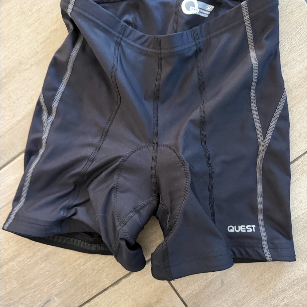 Quest Black Performance padded bike Shorts